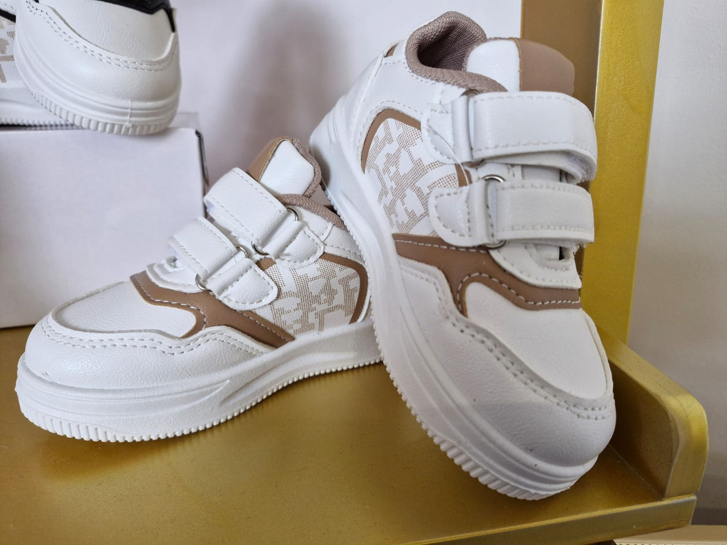 Stylish and Secure: White Sneakers for Kids