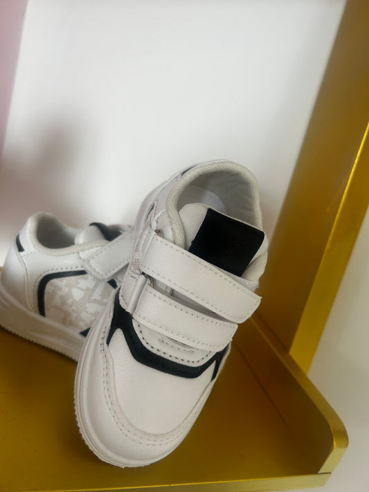Stylish and Secure: White Sneakers for Kids