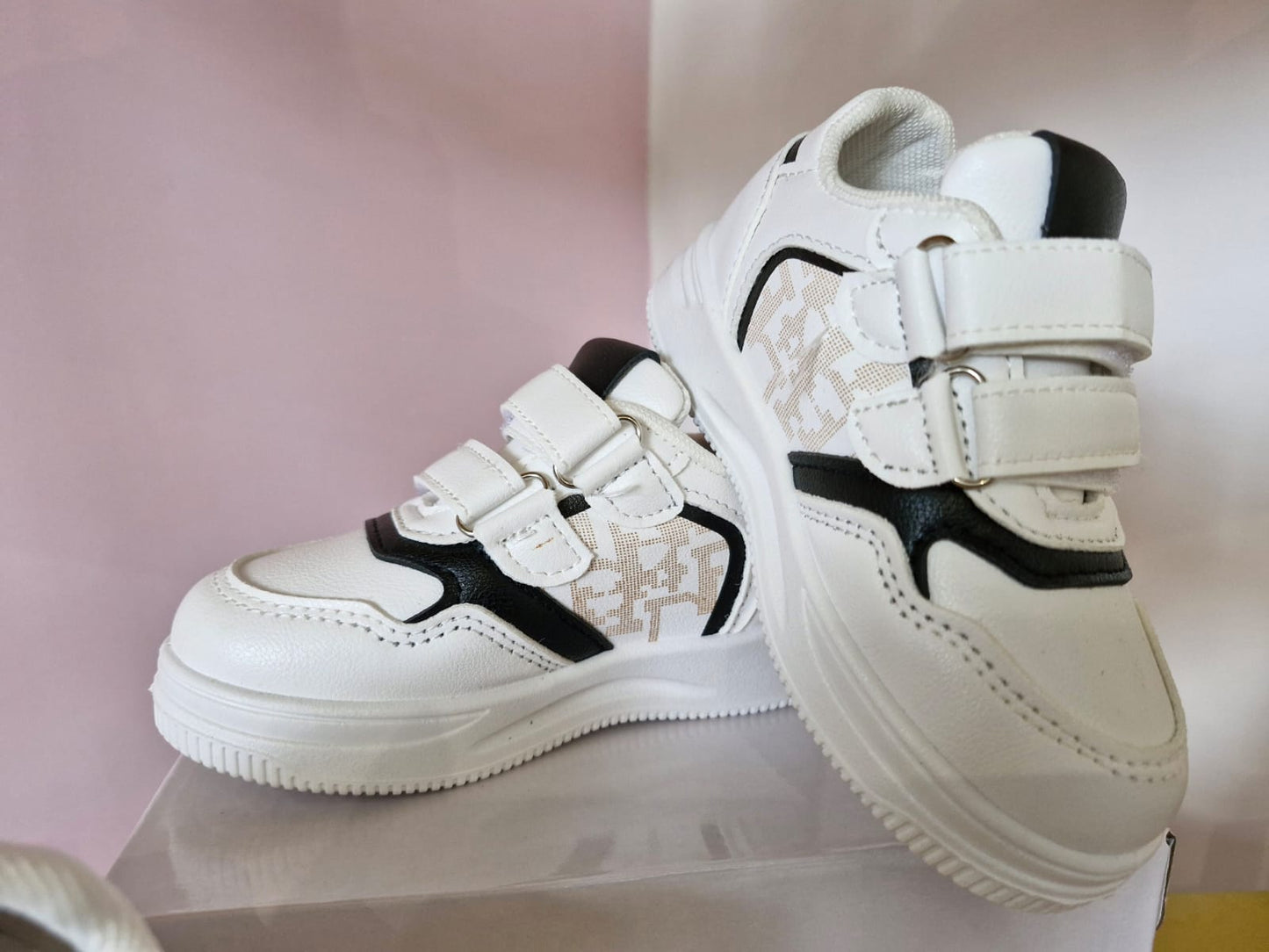 Stylish and Secure: White Sneakers for Kids