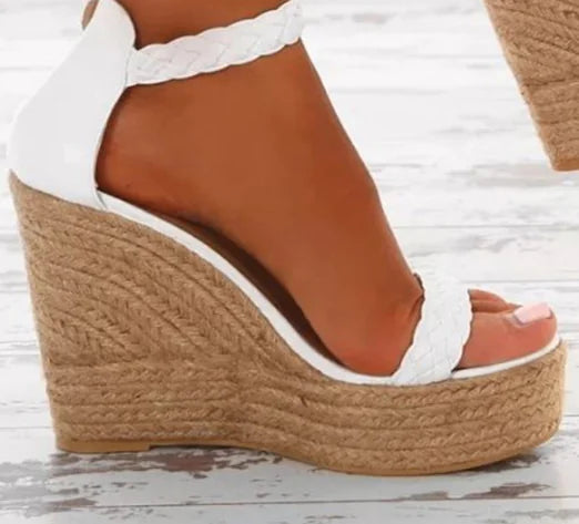 wide fit Women's Wedge Sandals