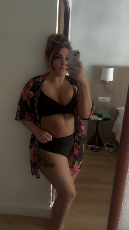 Women’s high waisted bikini